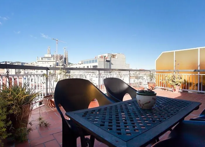Ferienwohnung Fuer 4 Personen Ca 75 Qm In Barcelona-Eixample, Costa Brava Costa Del Maresme