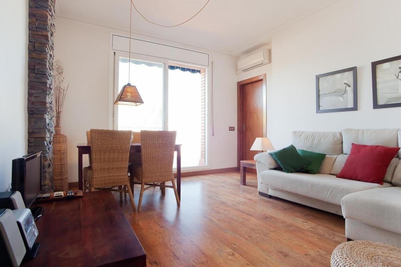 Fuer 4 Personen Ca 75 Qm In Barcelona-eixample, Costa Brava Costa Del Maresme *
