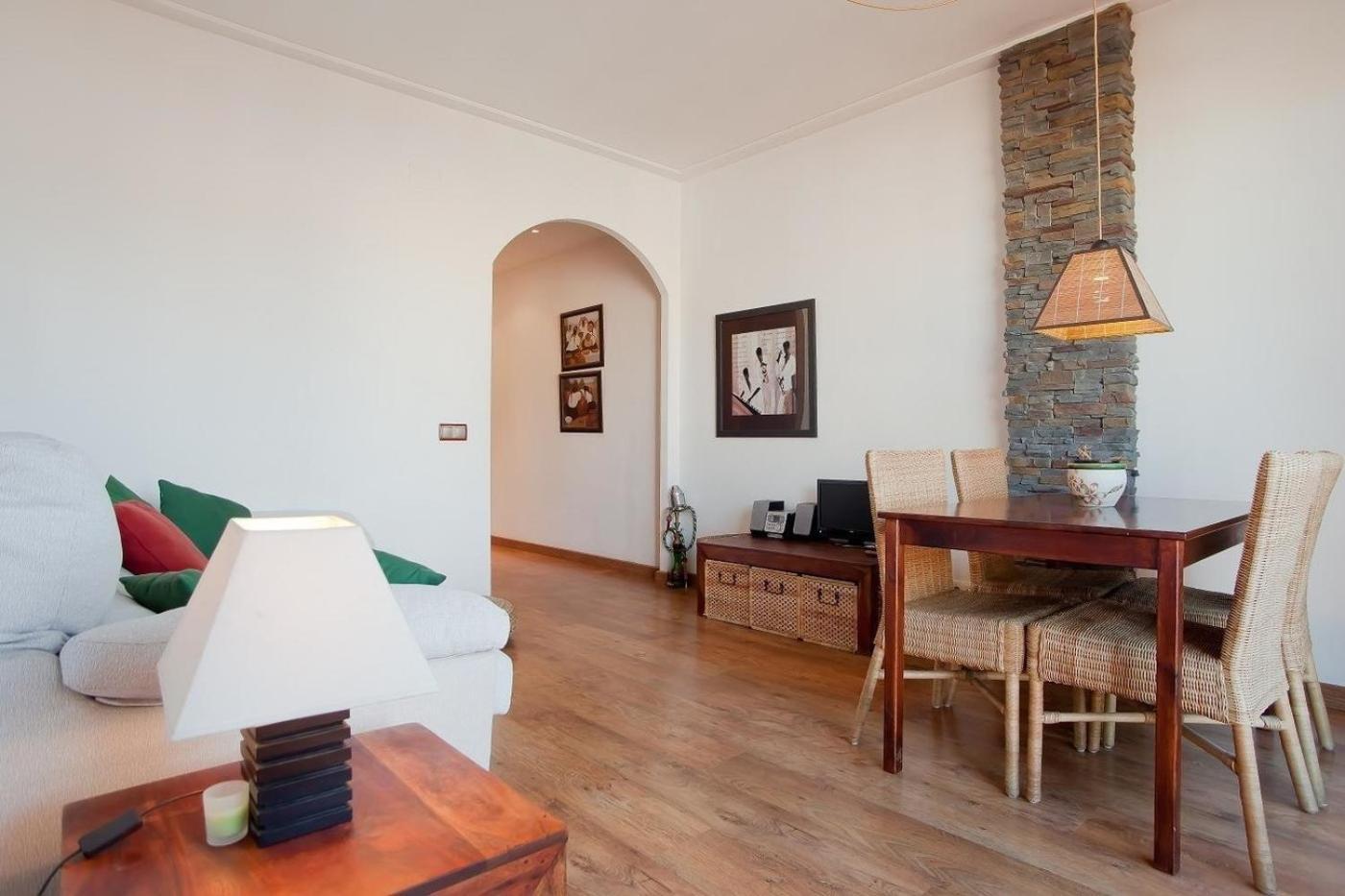 Fuer 4 Personen Ca 75 Qm In Barcelona-eixample, Costa Brava Costa Del Maresme Appartement *
